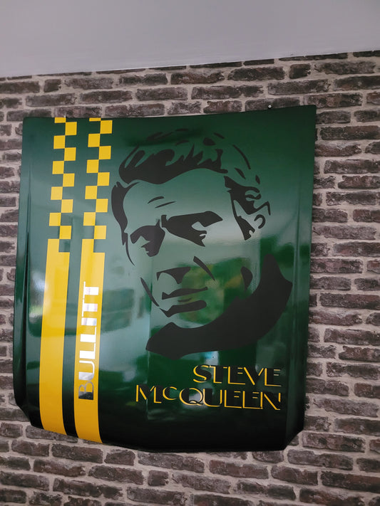 McQueen (Capot de Voiture)