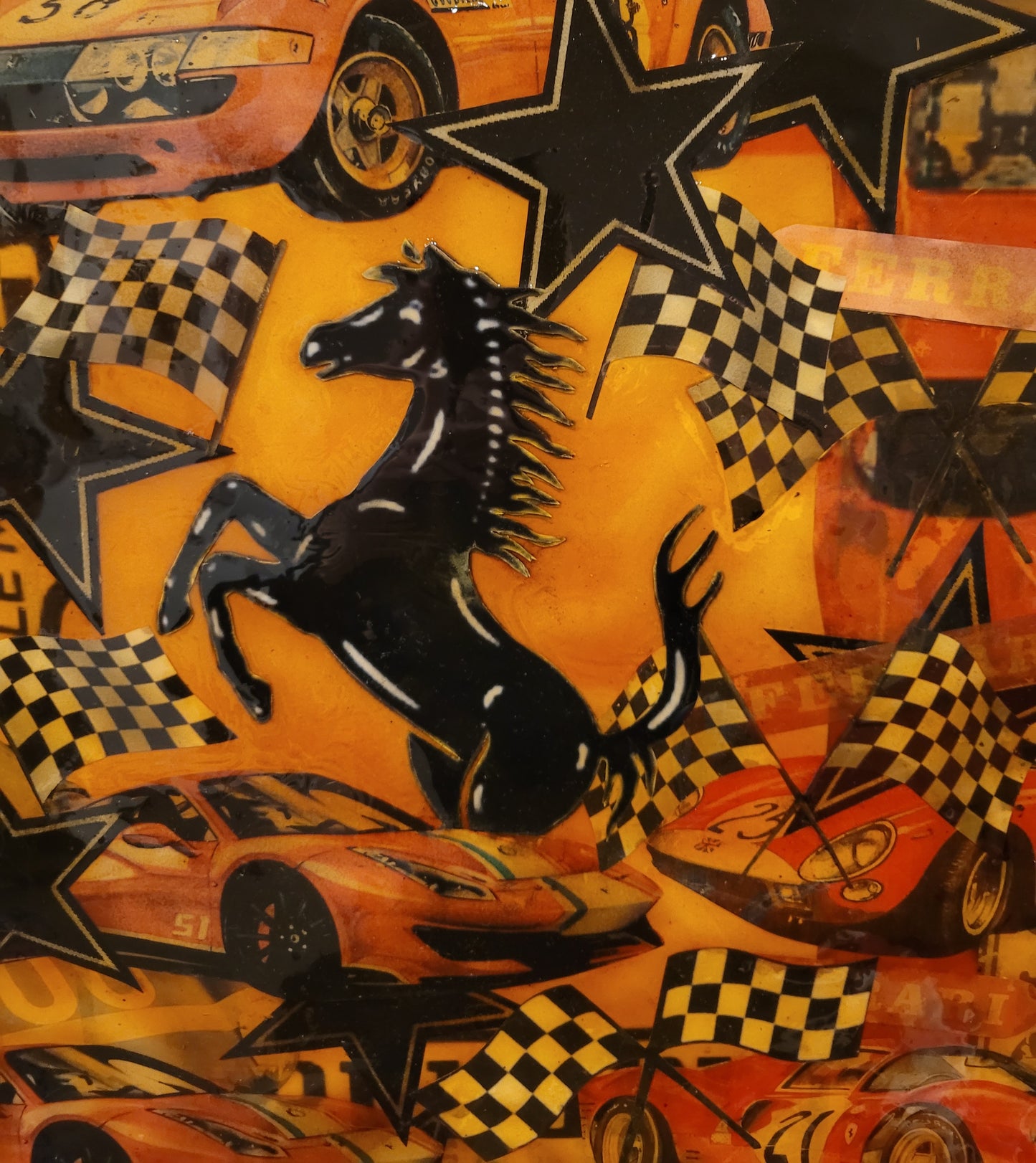 CAVALLINO FERRARI     Tableau Art Automobile sur toile réalisé par RSPK.      Œuvre originale inspirée de l'univers FERRARI, technique mixte, série vintage, certificat d'authenticité fourni.
