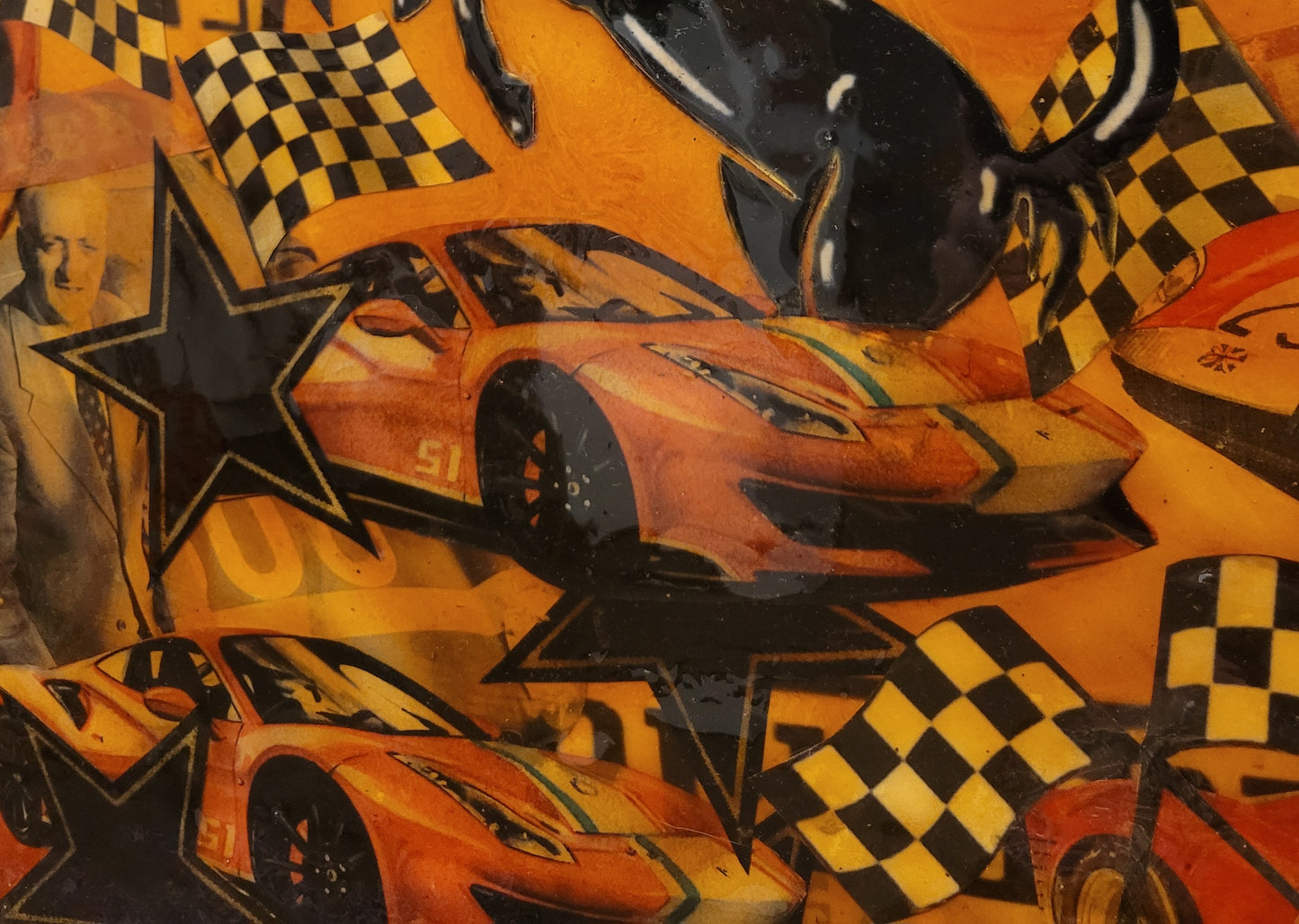 CAVALLINO FERRARI     Tableau Art Automobile sur toile réalisé par RSPK.      Œuvre originale inspirée de l'univers FERRARI, technique mixte, série vintage, certificat d'authenticité fourni.